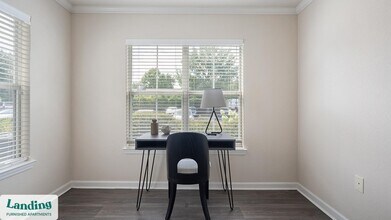 210 Hillwood Blvd, Unit 1014 in Murfreesboro, TN - Building Photo - Building Photo