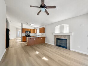 7872 W March Brown Ave in Las Vegas, NV - Building Photo - Building Photo