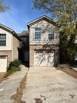 133-133 Florence Ct in Nicholasville, KY - Building Photo