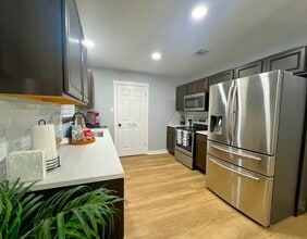 320 Applewood Ln in Hewitt, TX - Building Photo - Building Photo