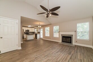 2980 Highland Hill Pkwy in Douglasville, GA - Building Photo - Building Photo