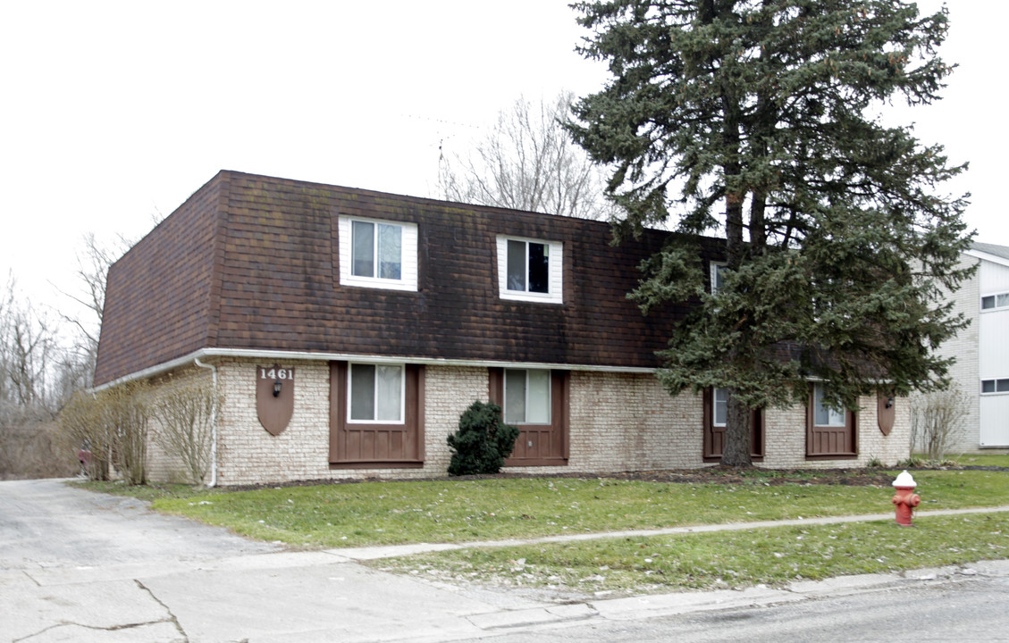 Brooke Park Apartments in Toledo, OH - Building Photo