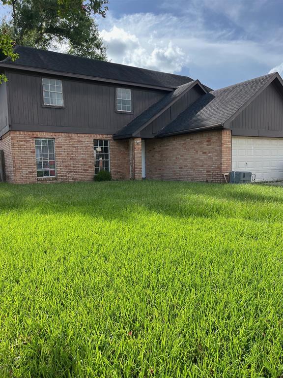 property at 16346 Quail Hunt Dr