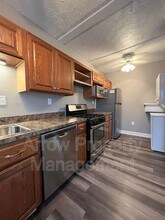 2068 S 18th St in Lincoln, NE - Building Photo - Building Photo