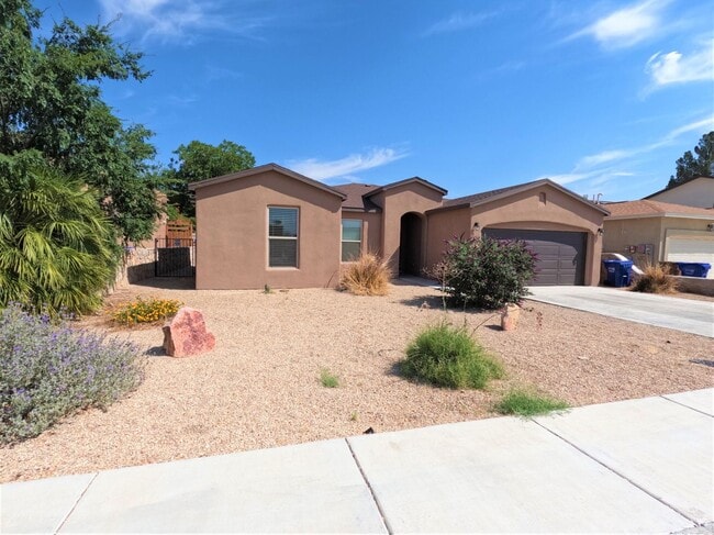 property at 928 Flora Vista Dr