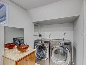 855 Date Palm Dr in West Palm Beach, FL - Foto de edificio - Building Photo