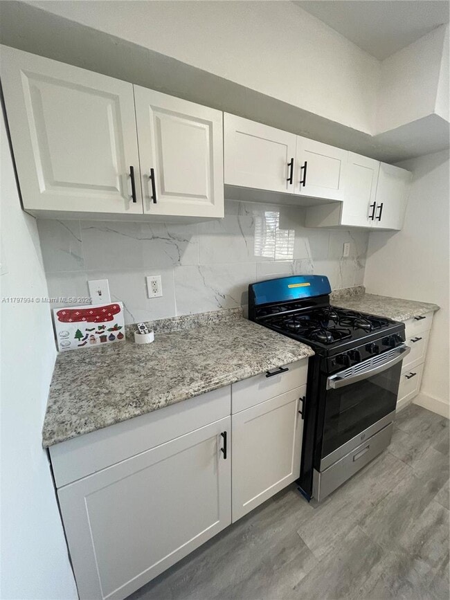 316 Surfside Blvd in Surfside, FL - Building Photo - Building Photo