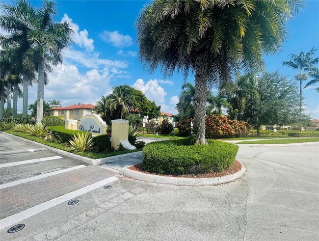 3350 NE 13th Cir Dr in Homestead, FL - Building Photo - Building Photo