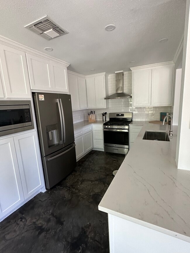 6805 Silvermine Dr in Austin, TX - Building Photo - Building Photo