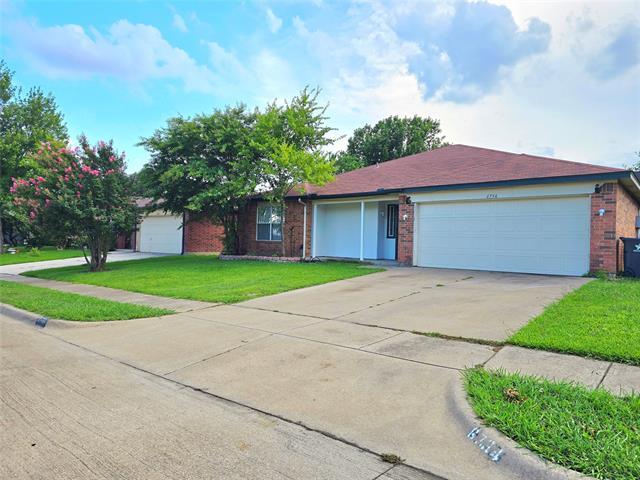 6734 Elk Trail in Arlington, TX - Building Photo - Building Photo
