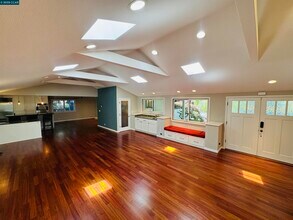 1 Kirkcrest Ct in Alamo, CA - Building Photo - Building Photo