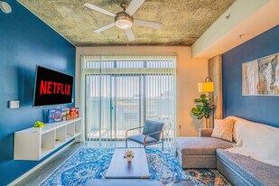 913 N 3rd St in Phoenix, AZ - Building Photo