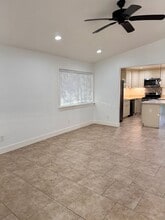 208 Holly St in Vallejo, CA - Building Photo - Building Photo