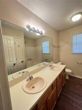 1309 Aviary Dr in Desoto, TX - Building Photo - Building Photo