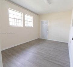 11770 SW 168th St in Miami, FL - Building Photo - Building Photo