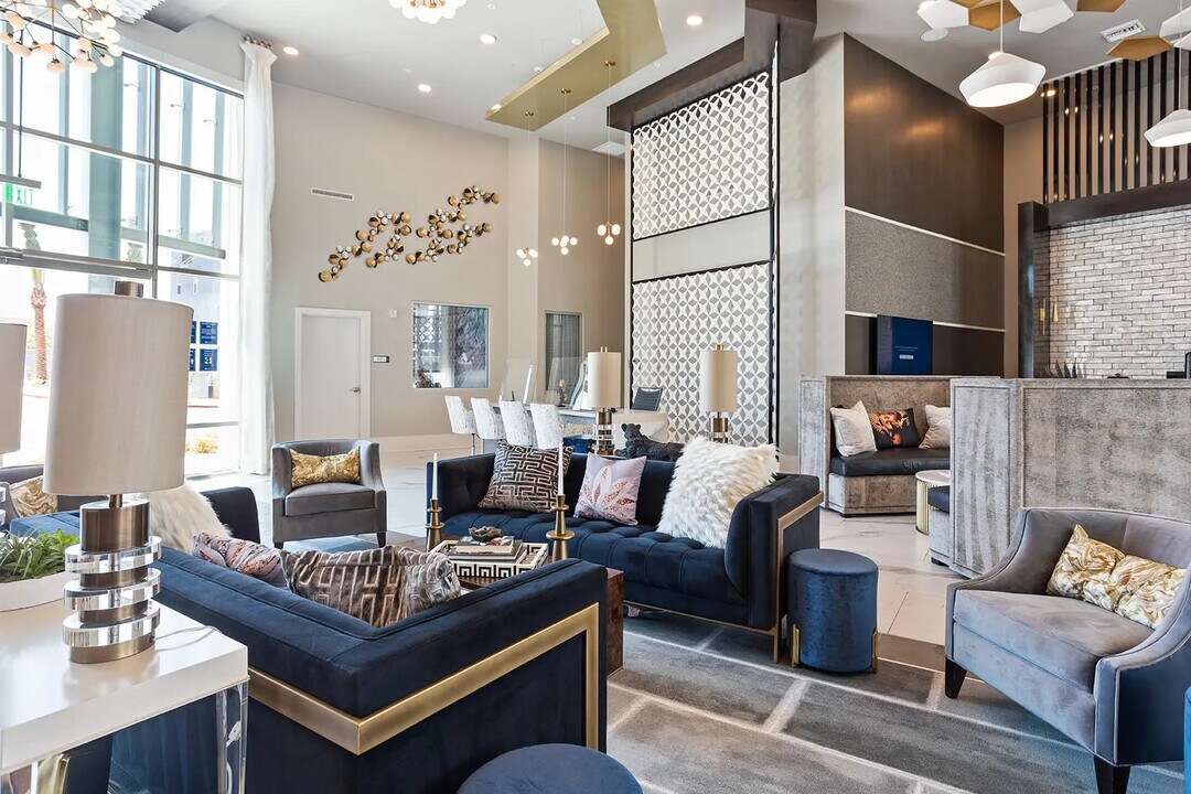 The Hendry in Henderson, NV - Building Photo