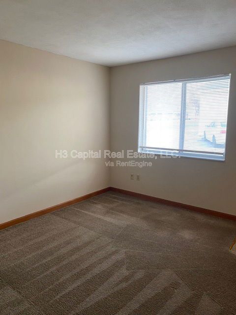 1306 9th St in Highland, IL - Building Photo - Building Photo