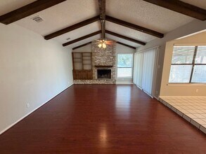 4510 Briarwick St in San Antonio, TX - Building Photo - Building Photo