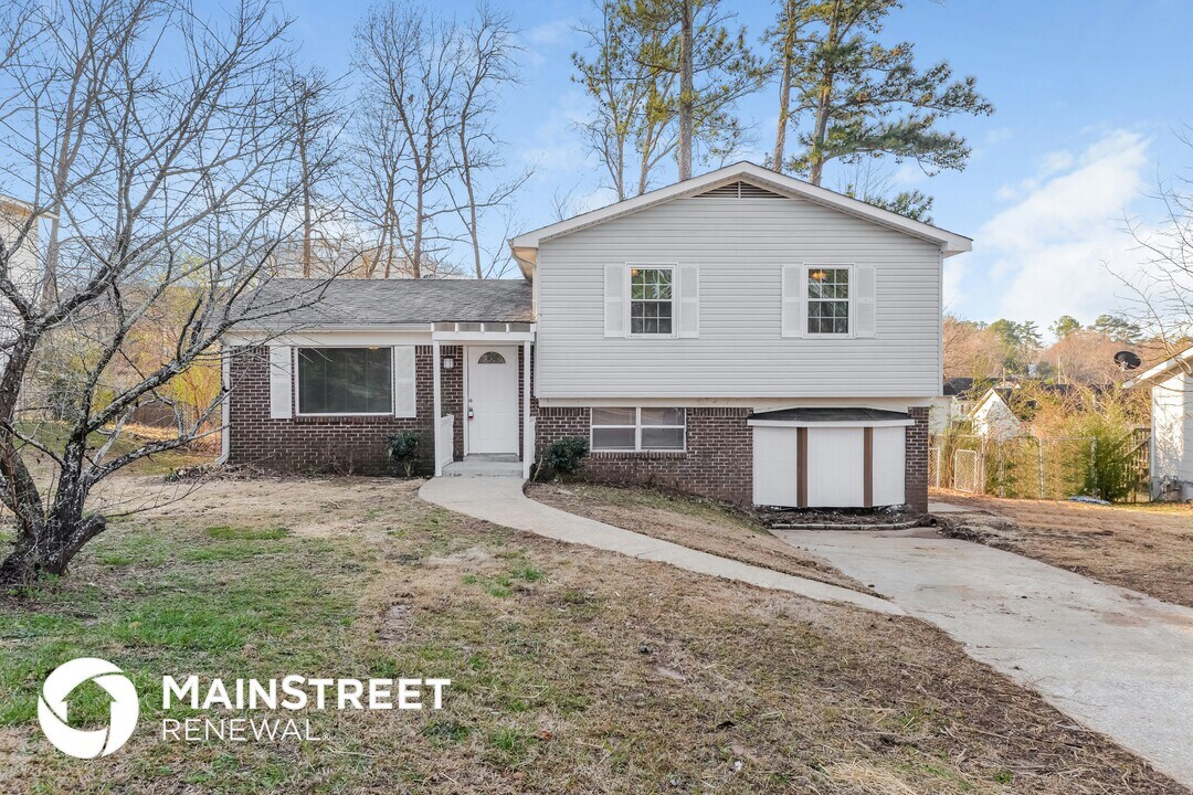 1733 Molly Dr in Birmingham, AL - Building Photo