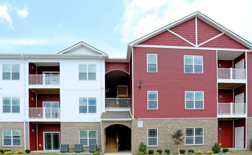 Palomar Stables Apartments in Lexington, KY - Building Photo - Building Photo