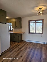 190 Sawmill Ln in New Richmond, WI - Building Photo - Building Photo