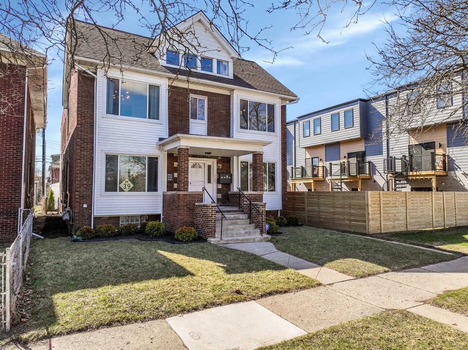 7627 Poe Ave in Detroit, MI - Building Photo