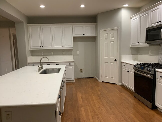 property at 1449 Lynden Trails Dr
