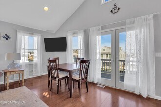 3336 Teal Ln in Lavallette, NJ - Building Photo - Building Photo