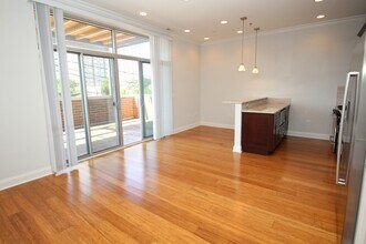 1609 W Warren Blvd in Chicago, IL - Building Photo - Building Photo
