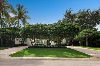 636 Melaleuca Ln in Miami, FL - Foto de edificio - Building Photo