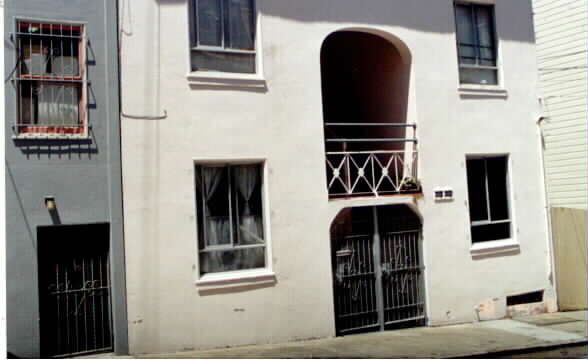 176-182 Valparaiso St in San Francisco, CA - Foto de edificio - Building Photo