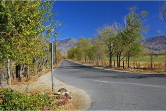 Brookside Mobile Home Park in Bishop, CA - Foto de edificio - Other