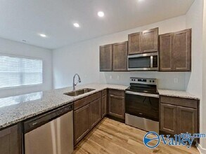 6106 Taramore Ln NW in Huntsville, AL - Building Photo - Building Photo