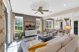 8204 Villa Grande Ct in Sarasota, FL - Foto de edificio - Building Photo