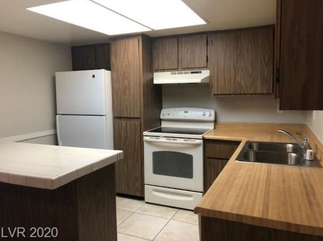 property at 5309 W Cheyenne Ave