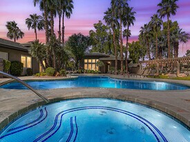 Rio Santa Fe in Avondale, AZ - Building Photo