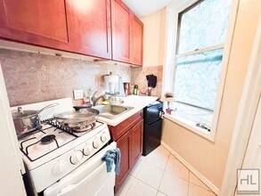 EAST 105 STREET in New York, NY - Building Photo - Building Photo