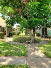 8532 Maplecrest Dr in Houston, TX - Building Photo - Building Photo