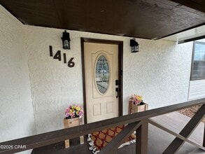1416 N Gray Ave in Panama City, FL - Building Photo - Building Photo