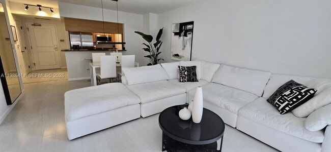 property at 347 N New River Dr E