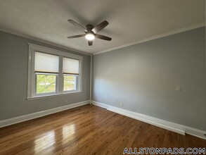 1263 Commonwealth Ave in Boston, MA - Building Photo - Building Photo