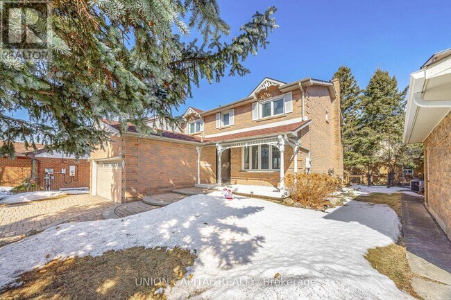 21 Kings College Rd in Markham, ON - Building Photo - Building Photo