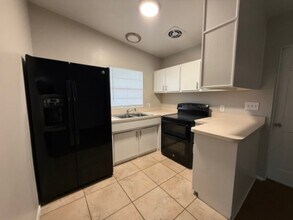 719 Baywood Dr in Sanford, FL - Building Photo - Building Photo