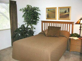 Apartments For Rent In 43229 Columbus Oh From 500 Central Square Apartments