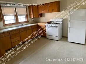 3218 Northwestern Ave in Racine, WI - Building Photo - Building Photo