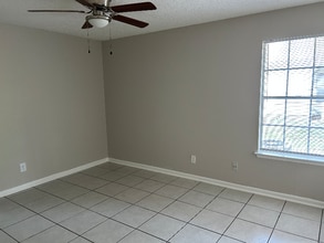 737 W Mayfield Blvd in San Antonio, TX - Building Photo - Building Photo