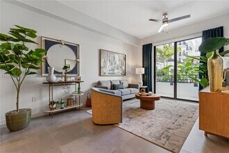 4 N Federal Hwy in Dania Beach, FL - Building Photo - Building Photo