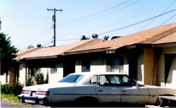 Camellia Court Village in Sacramento, CA - Foto de edificio - Building Photo