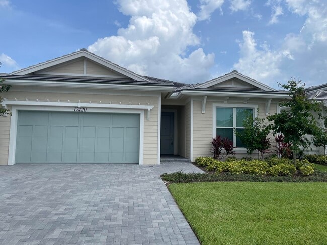 12420 Nautilus Cir in Palm Beach Gardens, FL - Building Photo - Building Photo