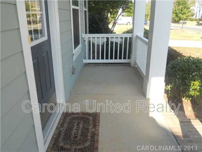 8536 Sagekirk Ct in Charlotte, NC - Foto de edificio - Building Photo